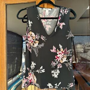 WHBM V-Neck Sleeveless Jersey Tank Top Black Floral Print Size XS